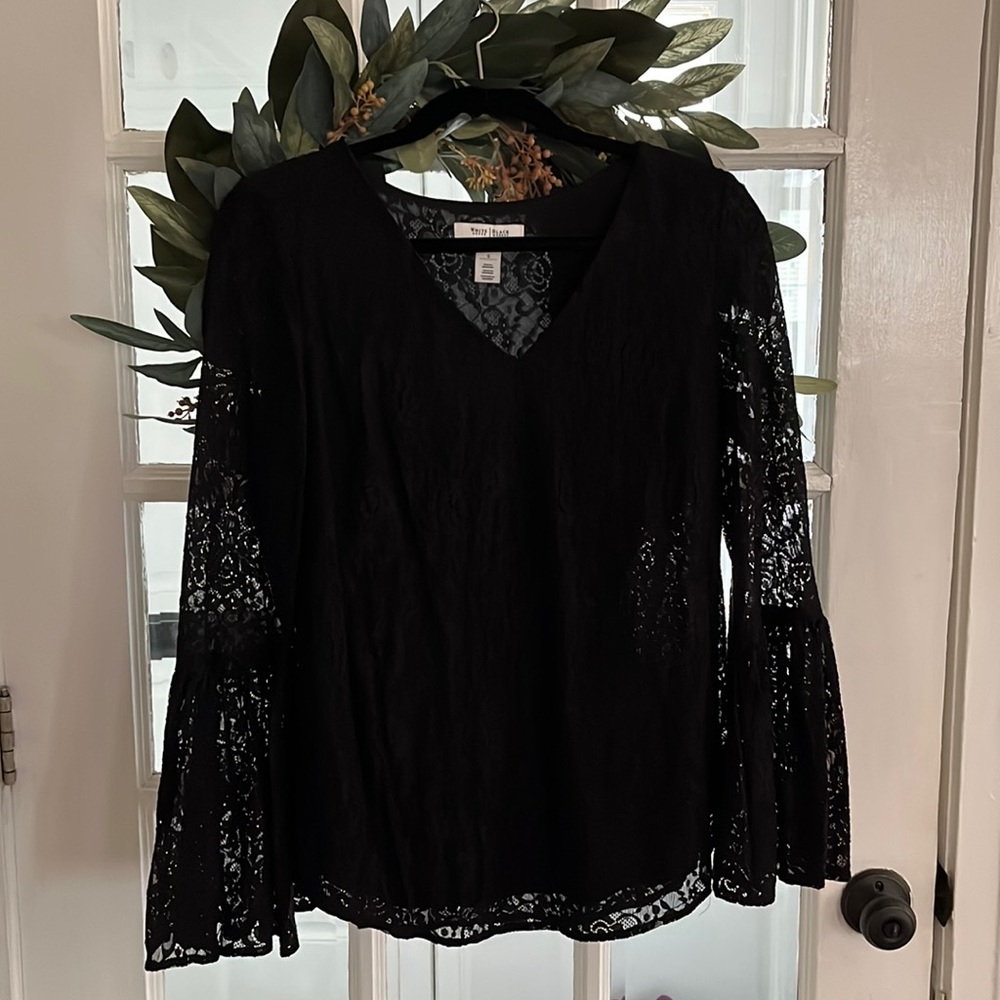 Flare sleeve White House black market lace top